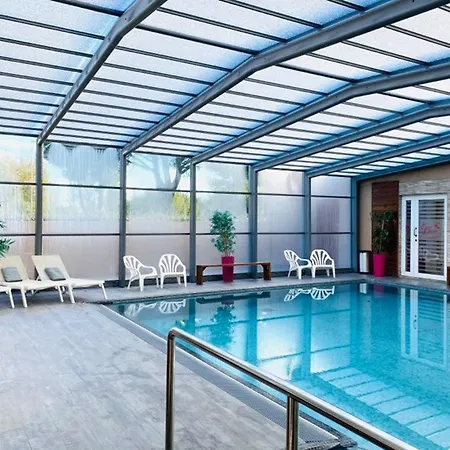 & Gil De France Cap D'agde 3* Agde