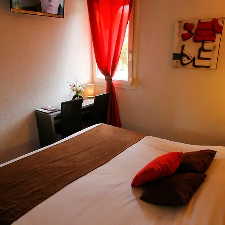 & Gil De France Cap D'agde