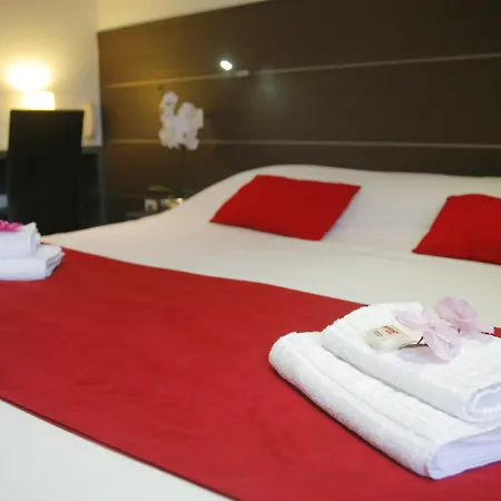 & Gil De France Cap D'agde